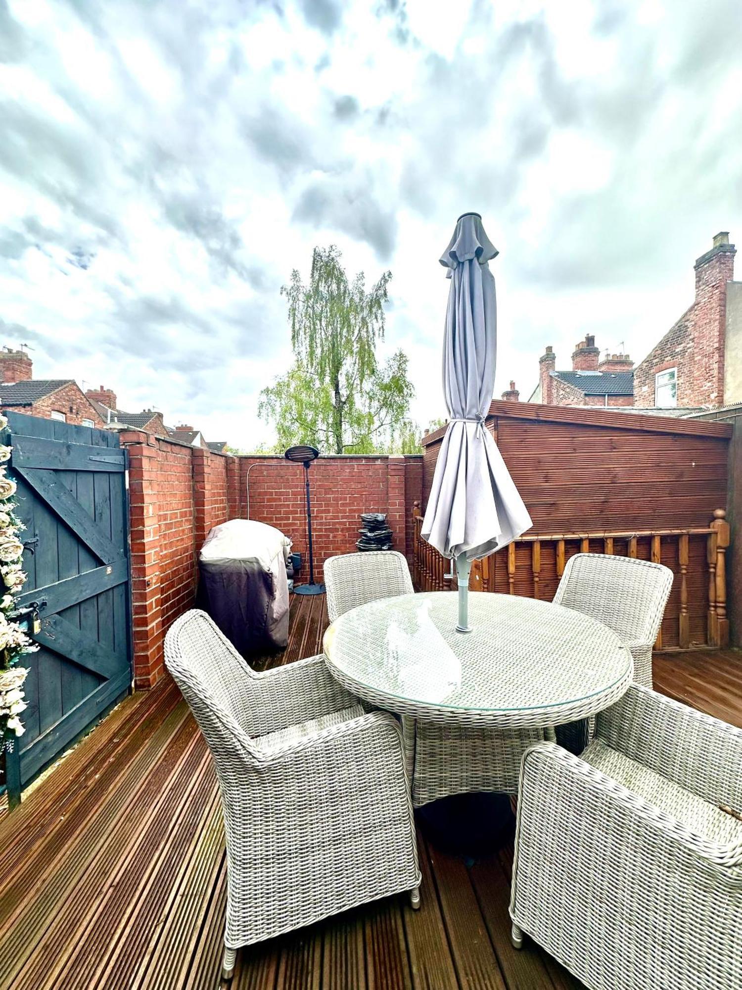 Arthur Street, Stylish 3 Bedroom House Kingston upon Hull ภายนอก รูปภาพ